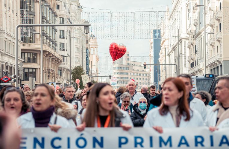Madrid.- Médicos y pediatras dan luz verde al acuerdo con la Consejería y desconvocarán la huelga cuando se firme